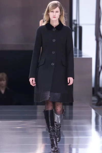 Look 44
